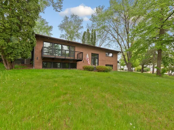 6340 Peacan Ave N, Stillwater, MN 55082