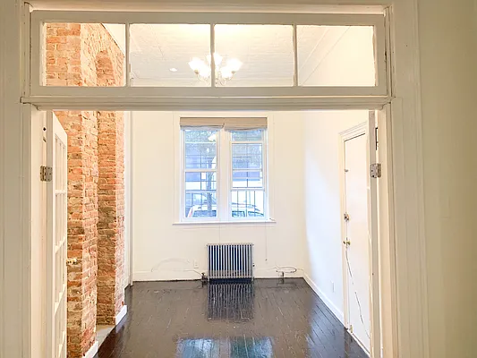 Rented by Ulas Real Estates Inc | media 8