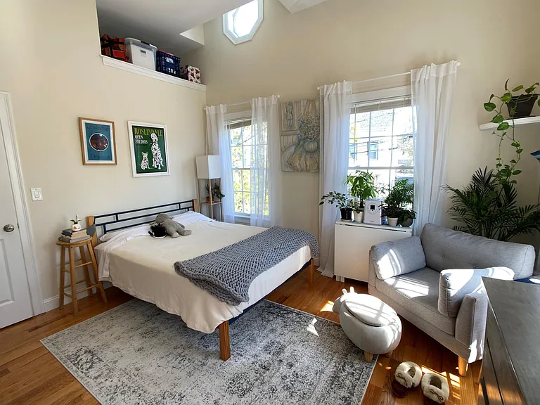 14 Flint St #2 — Photo 12