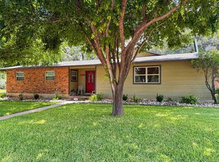 1100 W Deats St, Llano, TX 78643