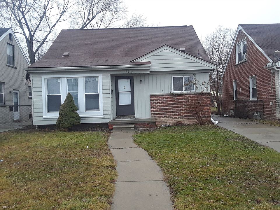 9615 Woodbine