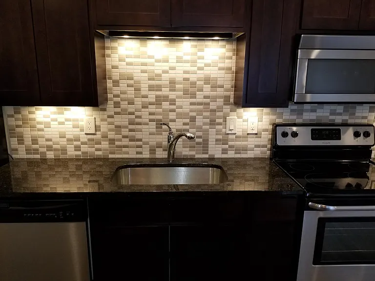 1975 Wilson Ave #8 — Photo 6