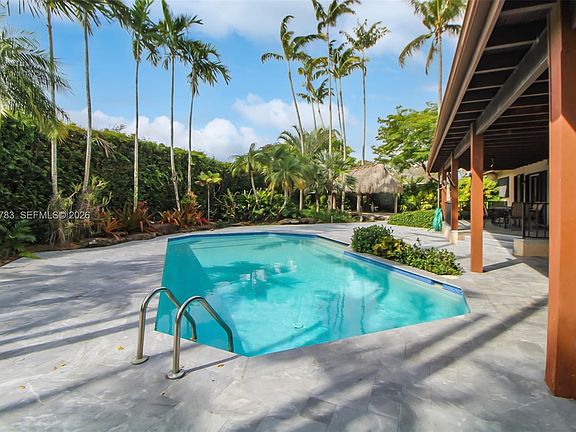 3rd image of 10260 SW 128th St