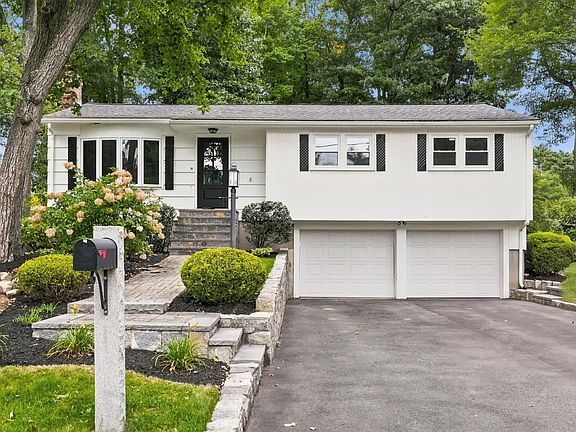 3rd image of 41 Marron Ave