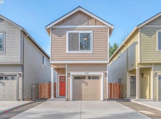 9261 E Burnside St, Portland, OR