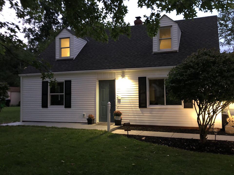 1st image of 23301 Williams Ave