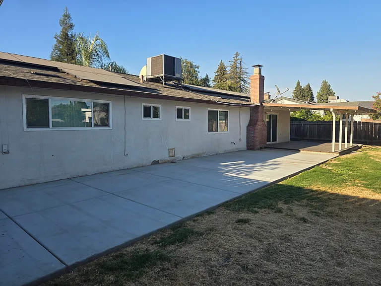 1005 W Cambridge Ave — Photo 35