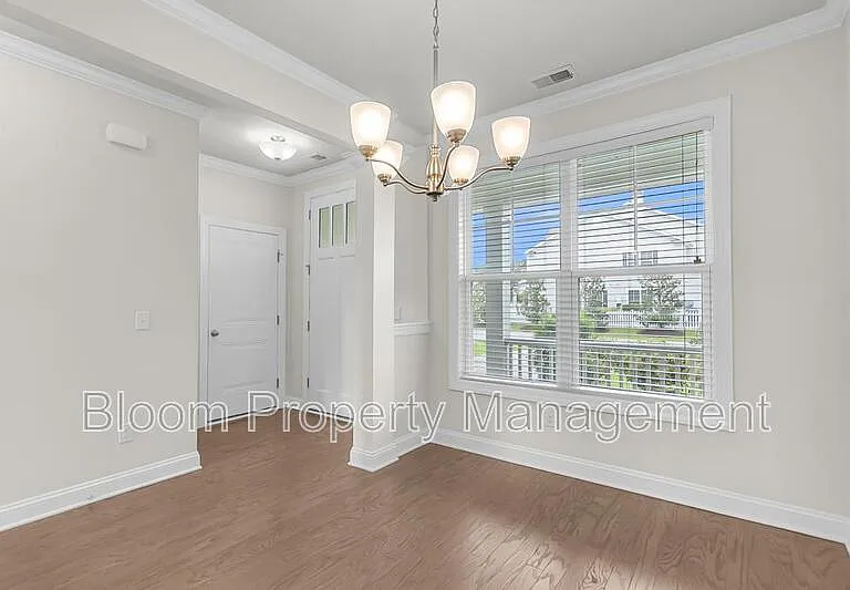 1577 Krait Ct — Photo 5