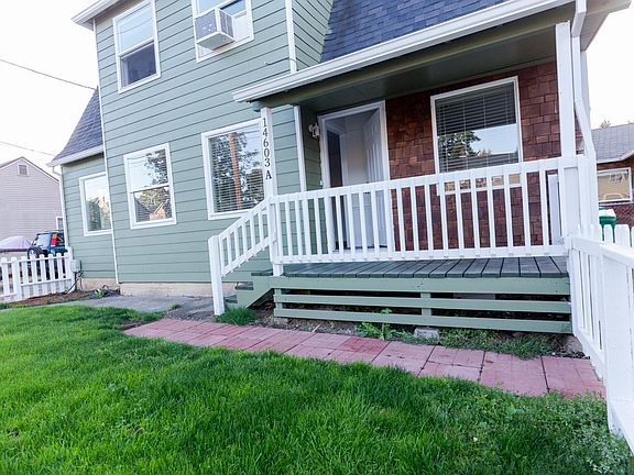 Front entrance and porch of the unit.
