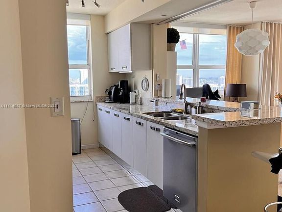 4th image of 19501 W Country Club Dr APT 2308