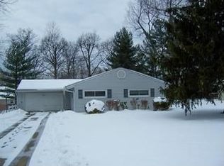 8474 Melody Ln, Macedonia, OH