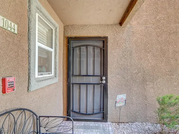 555 E Silverado Ranch Blvd Unit 1044, Las Vegas, NV 89183