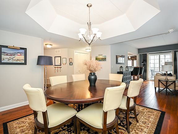 5th image of 8505 Woodward Ave Unit 201