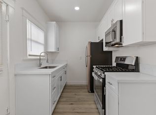 1045 E 4th Street, Long Beach, CA 90802