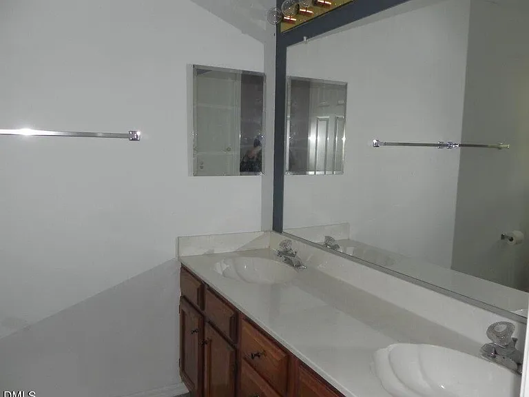 108 Foscoe Ln — Photo 43