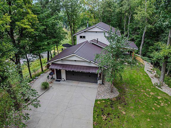 2nd image of 7373 Thornapple Dales Dr SE