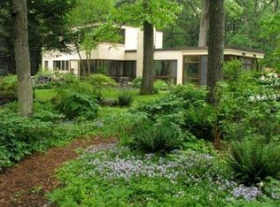 219 Old Concord Rd #0, Lincoln, MA 01773