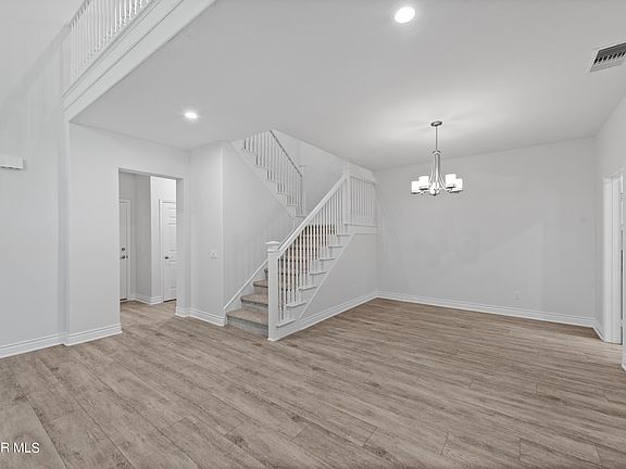 5th image of 1199 Westcreek Ln