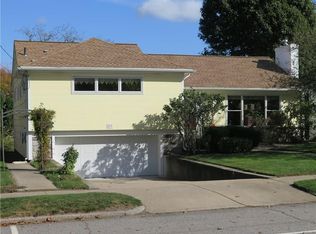 293 Blackstone Blvd, Providence, RI 02906