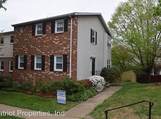 3097 Winter Pine Ct, Fairfax, VA 22031
