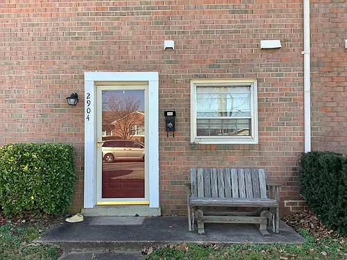 2904 Charles St Photo 1