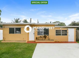 5652 Garfield St, Hollywood, FL 33021