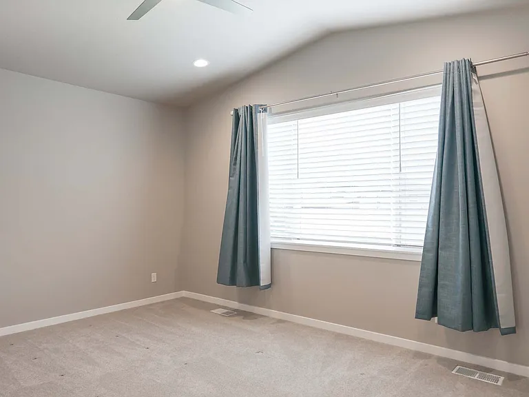 3788 N Shelburne Loop — Photo 38