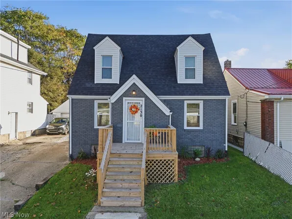 2130 8th St NE, Canton, OH 44704