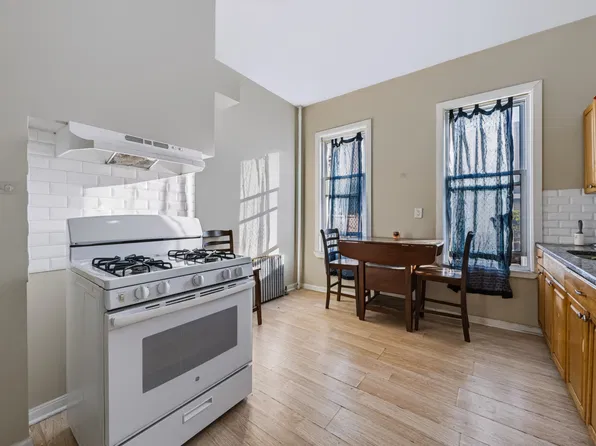 12-28 30th Road #1B, photo 4