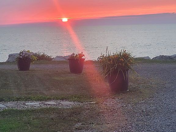 3rd image of 9456 Lake Shore Rd #43