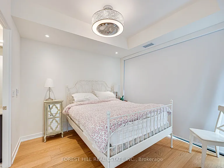 840 Saint Clair Ave W #516 — Photo 20