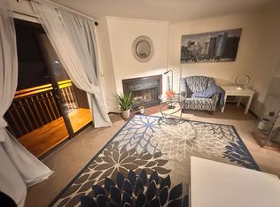 1526 E Palmer Ln APT 3A, Palatine, IL 60074