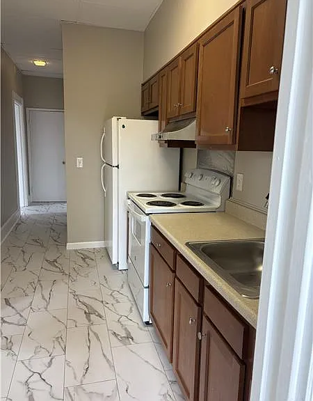 835 York St #2 — Photo 2