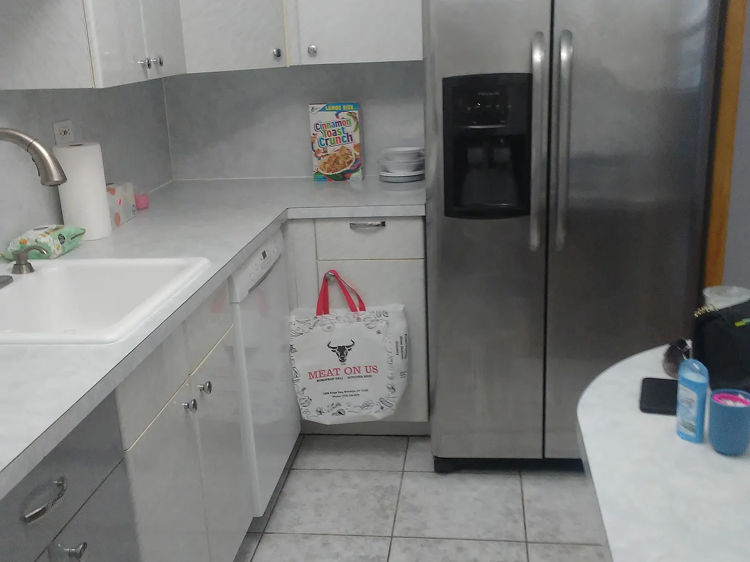 3 bed, 1000 sqft, $3,150 — Photo 3