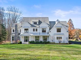 735 Redding Rd, Fairfield, CT 06824