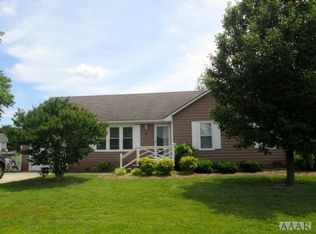 214 Sample Dr, Elizabeth City, NC 27909