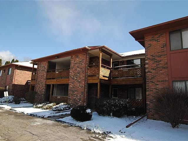 1st image of 16504 Clarkson Dr