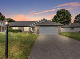 1958 Texas St, Chesterton, IN 46304