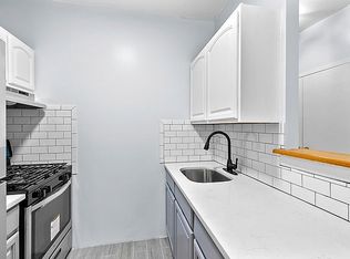 964 Greene Ave APT 3, Brooklyn, NY 11221