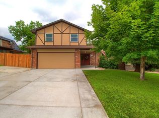 105 Flora Way, Golden, CO 80401