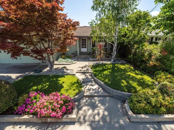 640 Crestmont Ave, Yuba City, CA 95991