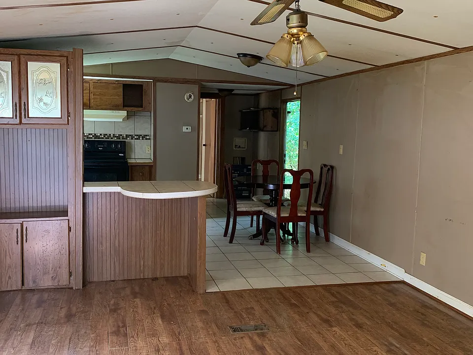 155 Daisy Miller Ln