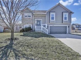 425 W Cheyenne St, Gardner, KS 66030