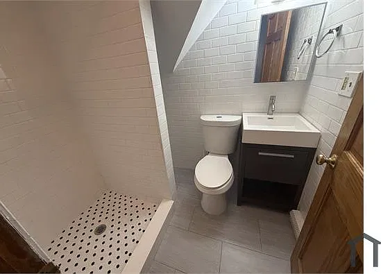 4 bed, 1420 sqft, $2,800 — Photo 4