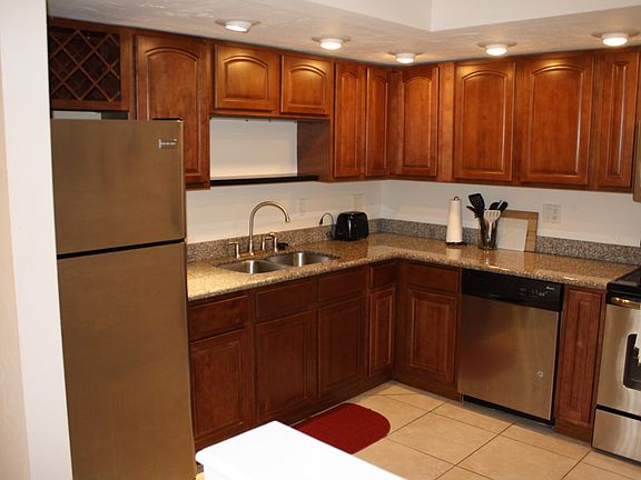 5th image of 1137 SW 16th Ter APT 1B