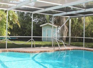2040 Trinidad Ct, West Palm Beach, FL 33415