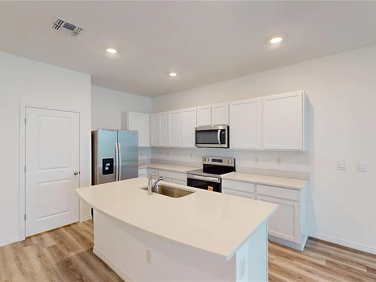 17280 Bigleaf Mahogany Lane Land — Photo 9