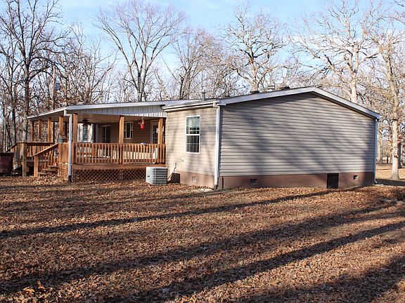 3rd image of 4675 SE 201st Rd