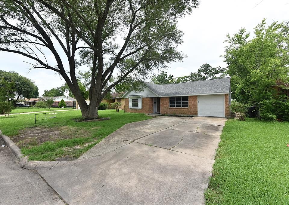 1st image of 10914 Roandale Dr