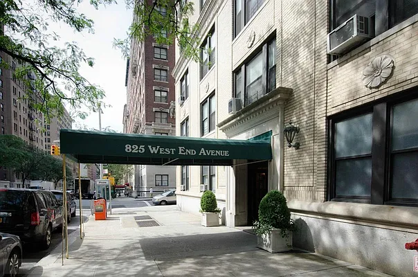 Rented by Corcoran | media 17